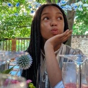 Meet your Posher, Elham